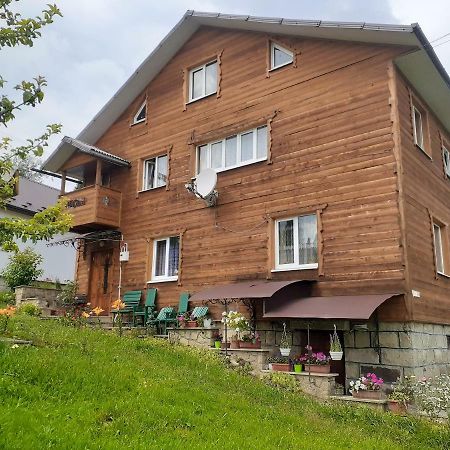 Kатруся Yaremche Exterior foto